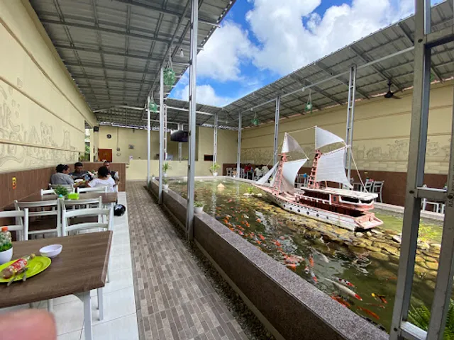 Se'i Babi Baun OM BAI Cabang Kupang - Idola Cafe