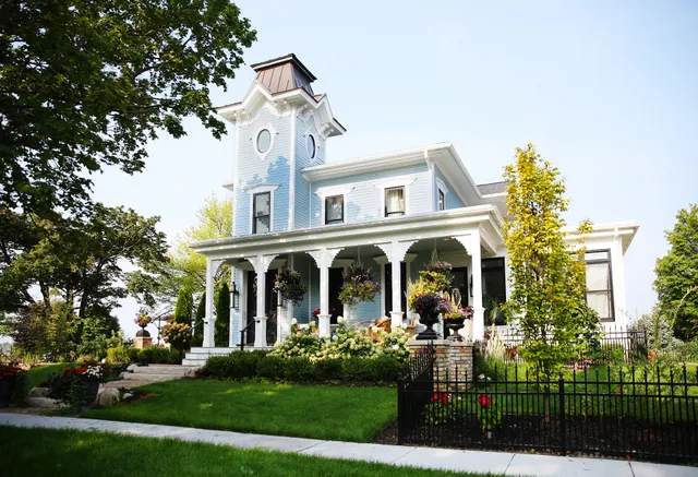 The Lilley Mansion Bed and Breakfast