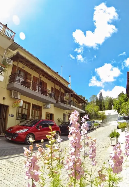 ANESI ROOMS TO RENT AND TAVERN