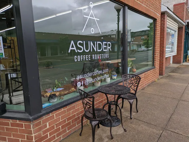 Asunder Coffee Roastery & Cafe