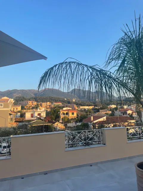 Thimios Luxury Suites