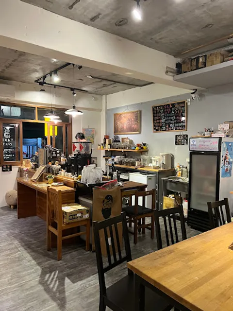 Changing Cafe/淺淾咖啡