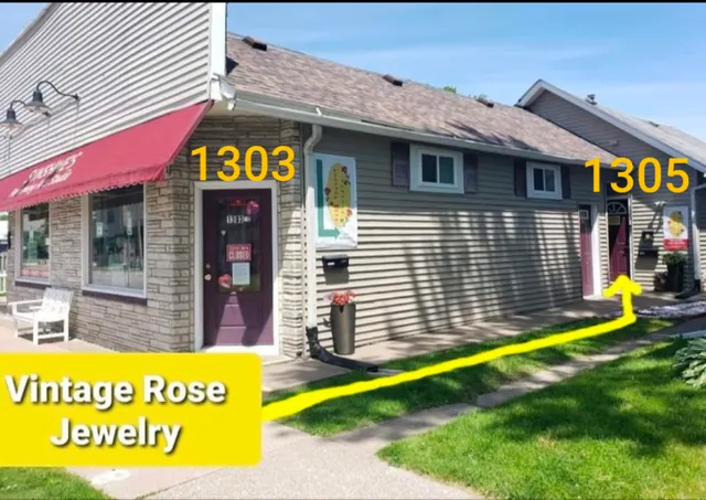 Vintage Rose Jewelry