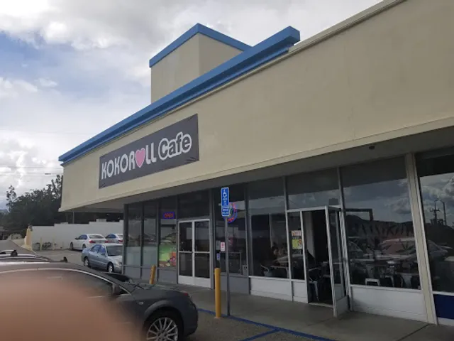KOKO ROLL Cafe