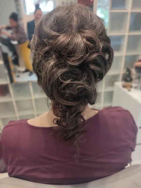 Salon fryzjerski Koki Loki