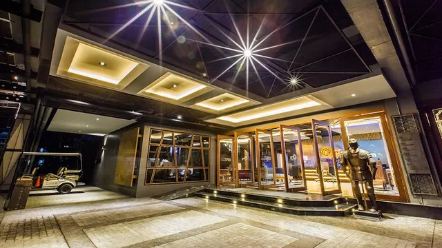 Loft Mania Boutique Hotel