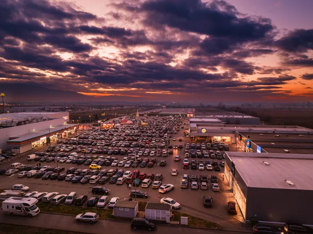 XOPark Sofia (Retail Park Jumbo Plaza)