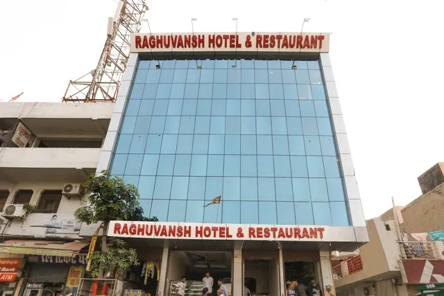 Super OYO Hotel Raghuvansh