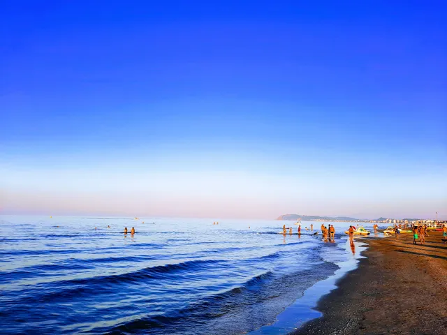 Area 52 Papaya Beach Village Riccione