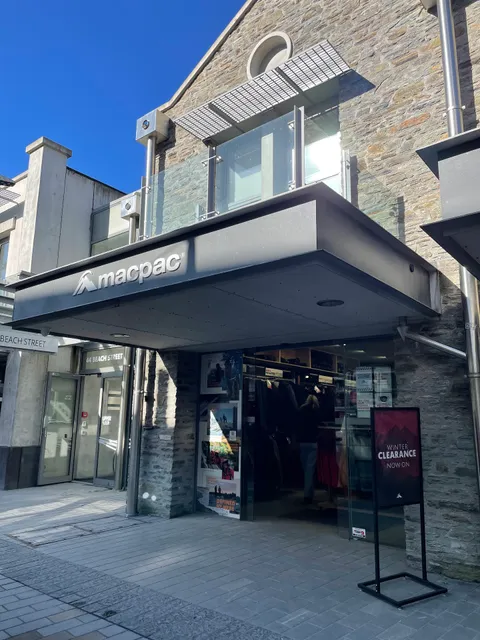 Macpac Queenstown