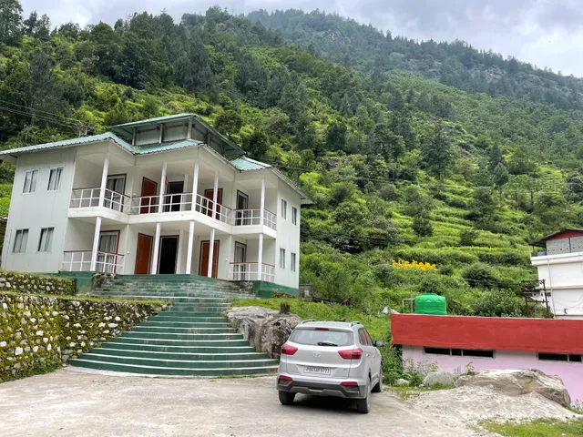Pandukeshwar tourist rest House