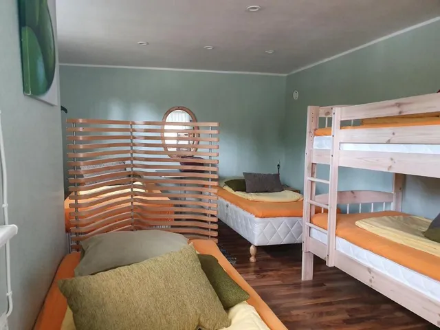 Freedom65 Hostel and Caravan