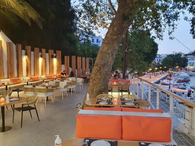 Ιταλικό εστιατόριο Σκιάθος Il Migliore pizza pasta