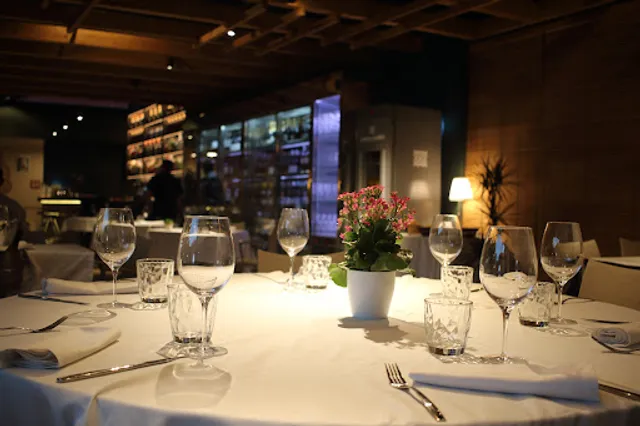 Restaurant Ses Vinyes by Ivan Beumala