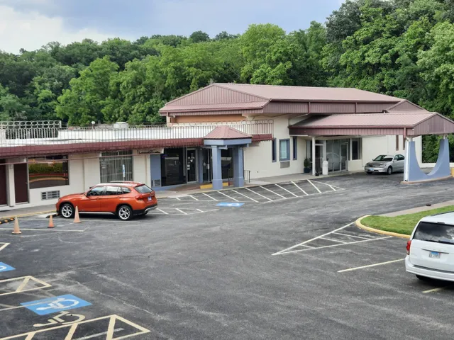Americas Best Value Inn Moline
