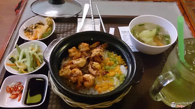 Cơm niêu Thiên Lý