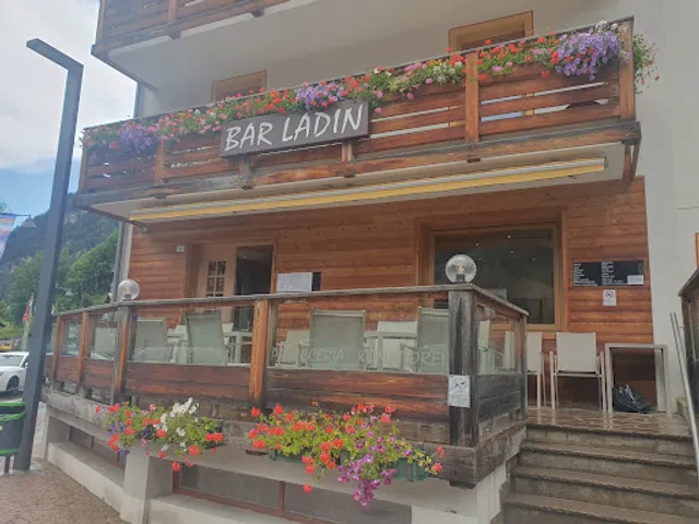 Bar gelateria Ladin