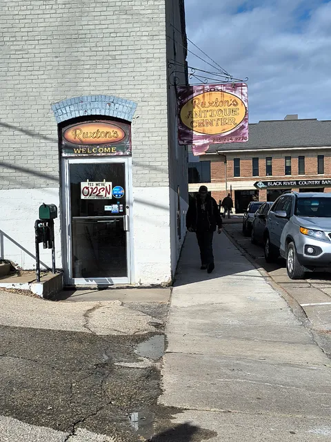 Ruxton's Antique Center