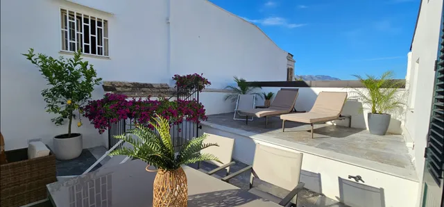 La Duca Suites & Apartments