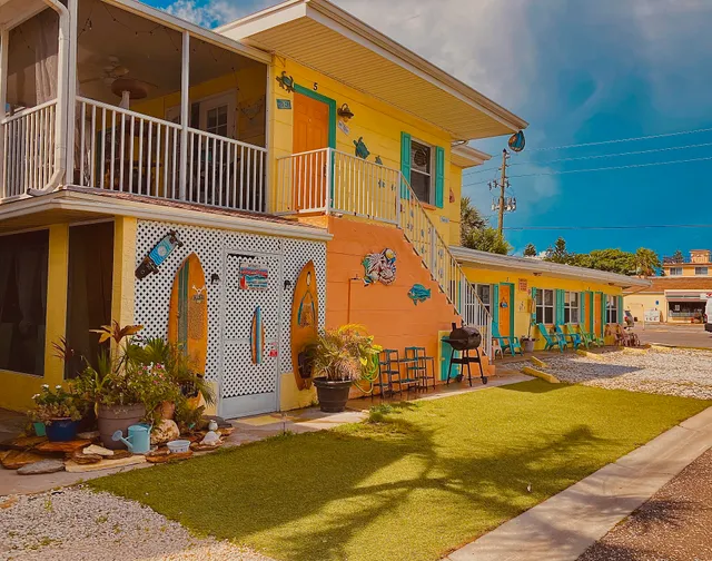 Michael’s Surfside Cabanas