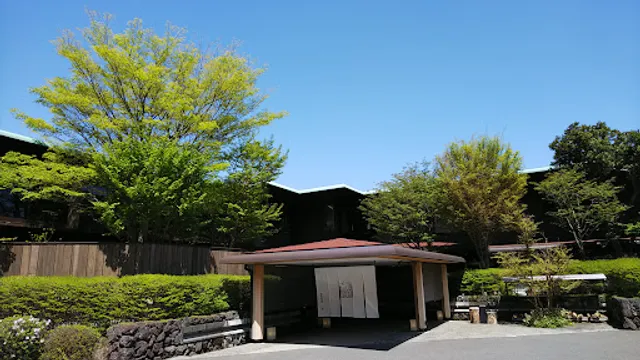 Hakone-Gora Byakudan