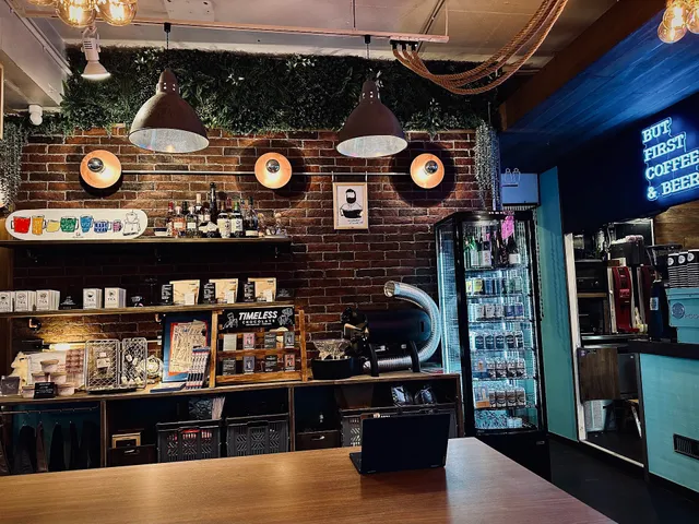 コーヒーショップ ～Arcobaleno Caffe&Bar Tokyo～