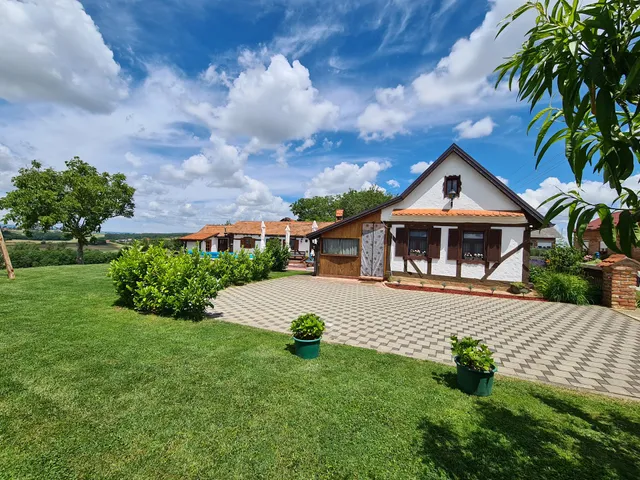 Bakina kuća za odmor