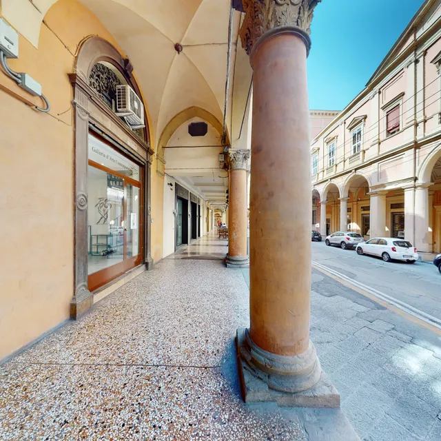 Icons Luxury & Vintage