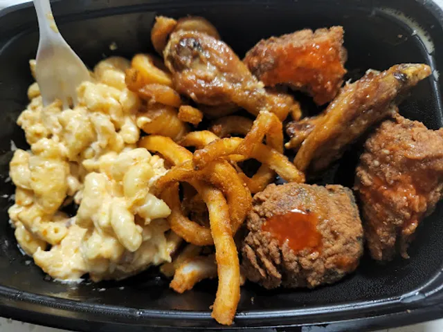 Everybody Eats Grill