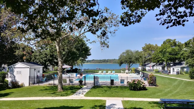 Southampton Cottages