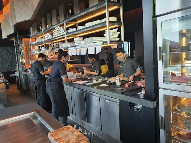 Ironplate Restaurant