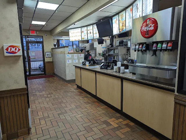 Dairy Queen Grill & Chill The Best Restaurant In Mattoon | Best Ice Cream, Chicken, Burgers In Mattoon.