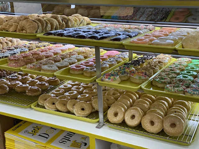 Jack ‘N’ Jill Donuts