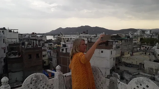 gharaunda guest house