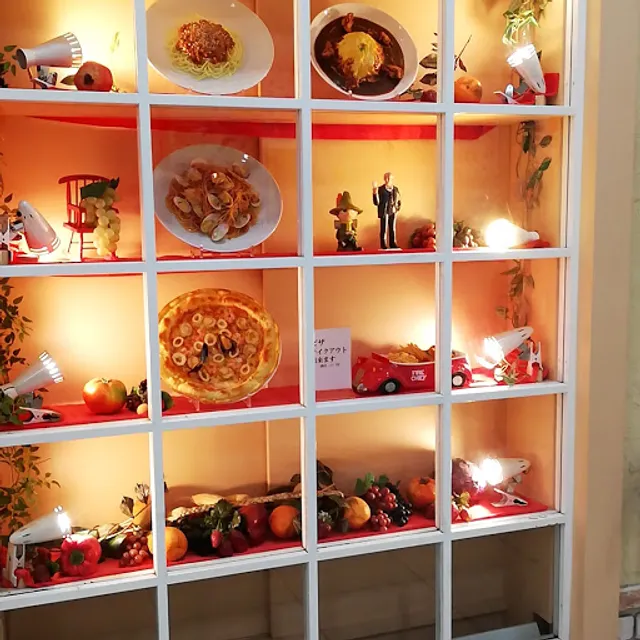 ジーナサンピア店