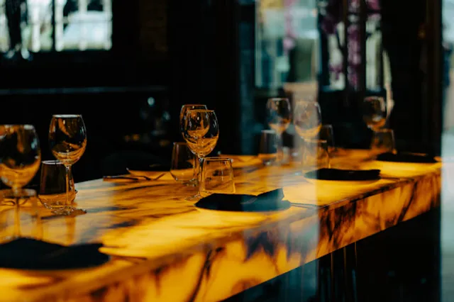 COCO Canary Wharf - Restaurant & Lounge