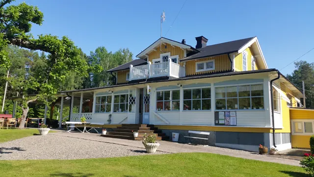 Sofielund Vandrarhem & Camping (Sala)