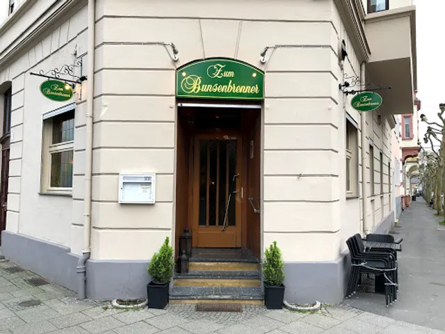 Zum Bunsenbrenner