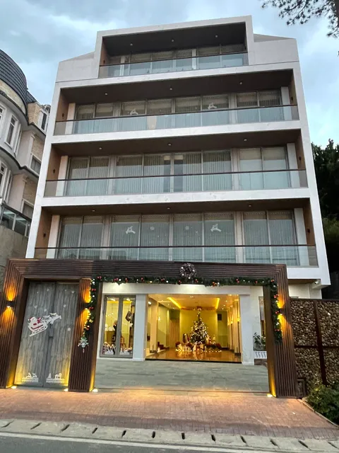 Samten Hills Boutique Villa