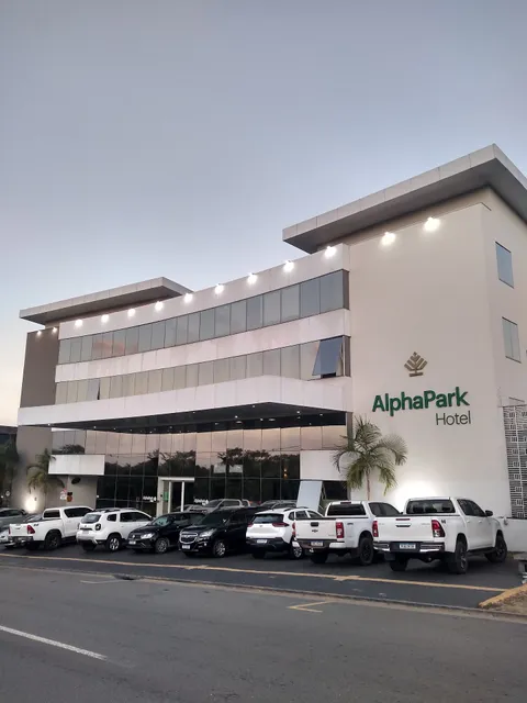 AlphaPark Hotel