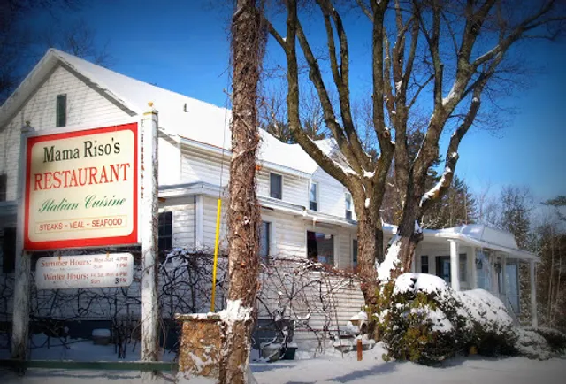 Mama Riso's Restaurant