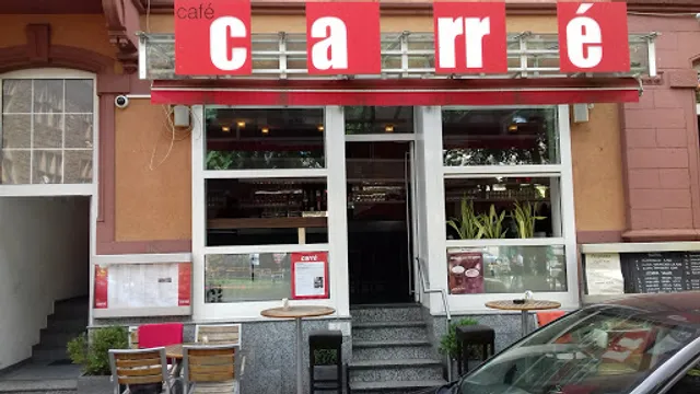 Café Carré
