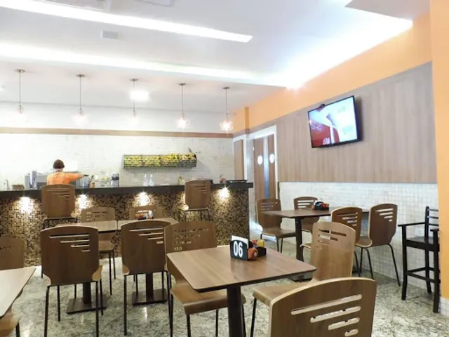 CASTELLO PÃES E DOCES