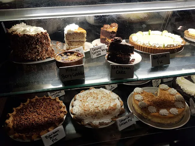 Kaminsky's Dessert Cafe