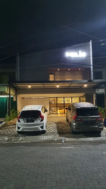 Check Inn @permata hijau