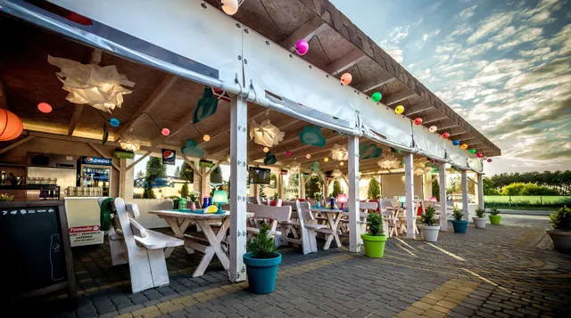 TAMADA - Hotel i Restauracja