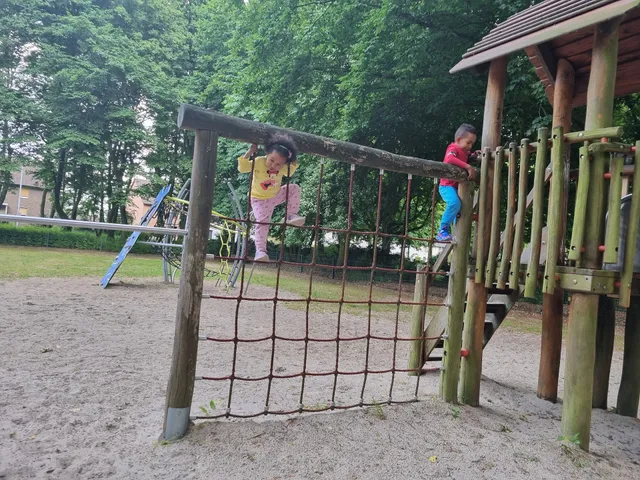 Bärenspielplatz