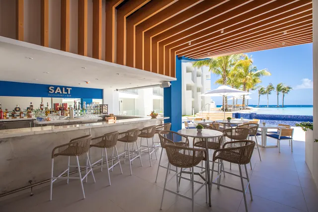 Salt Restaurant + Bar