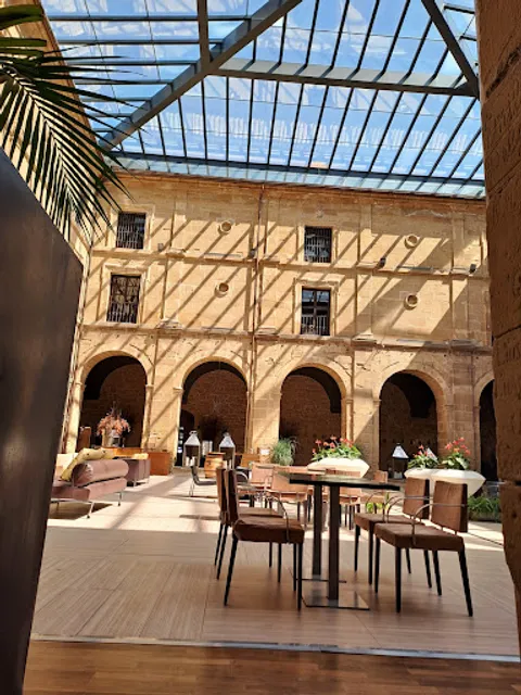 El Claustro de Los Agustinos