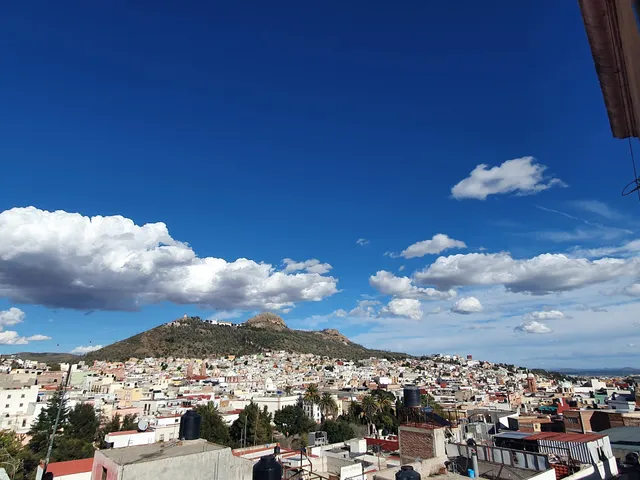 Amazing View, Down Town Located.